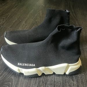 Balenciaga womens speed sneakers